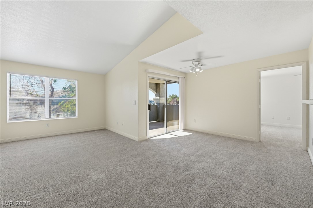 Photo 10 of 33, 5055 W Hacienda Avenue #2023