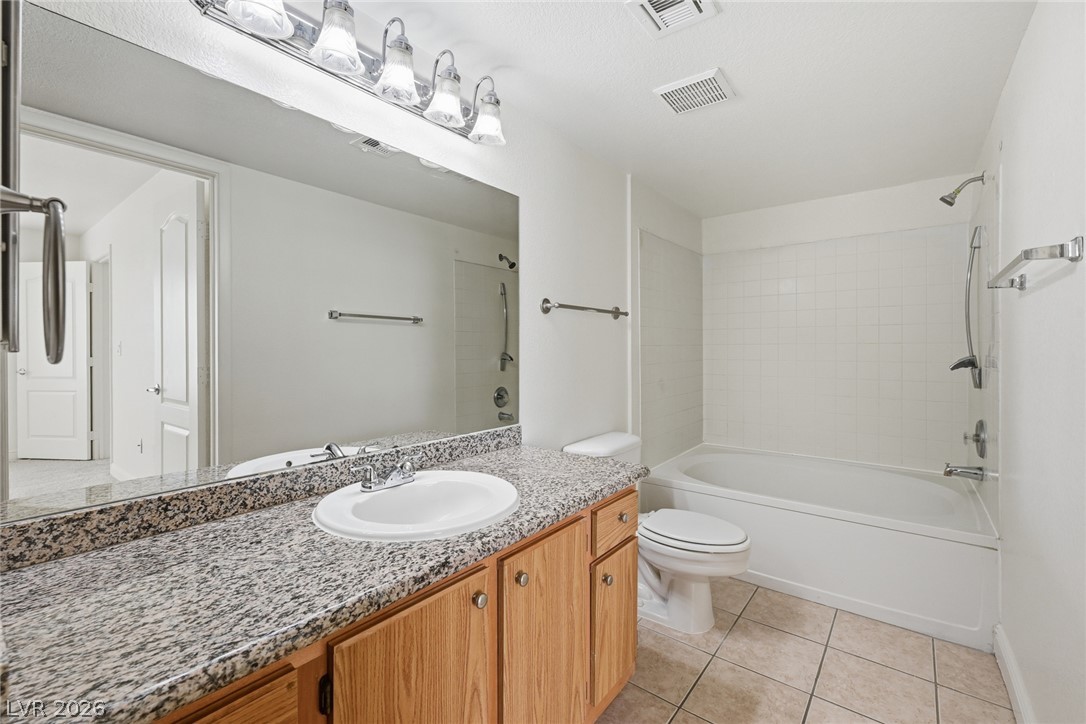 Photo 25 of 33, 5055 W Hacienda Avenue #2023