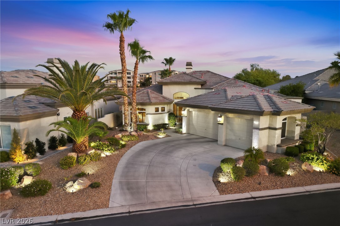 Photo 2 of 9253 Canyon Mesa Drive