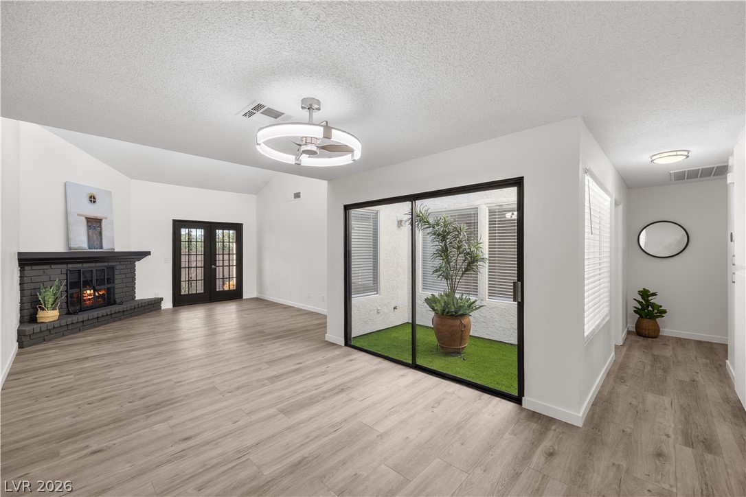 Photo 15 of 26, 1863 Camino Verde Lane