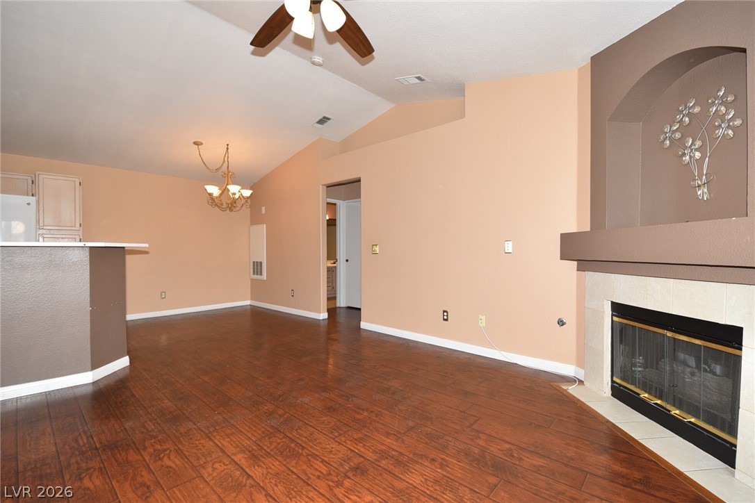 Photo 5 of 5415 W Harmon Avenue #2135