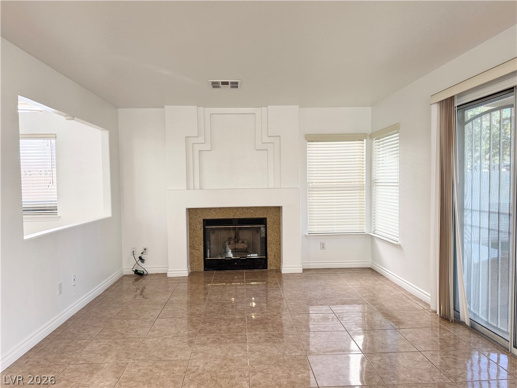 Photo 6 of 58, 9232 Sun Rose Avenue
