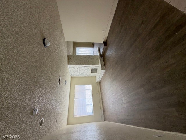 Photo 7 of 17, 212 Bradshaw Way