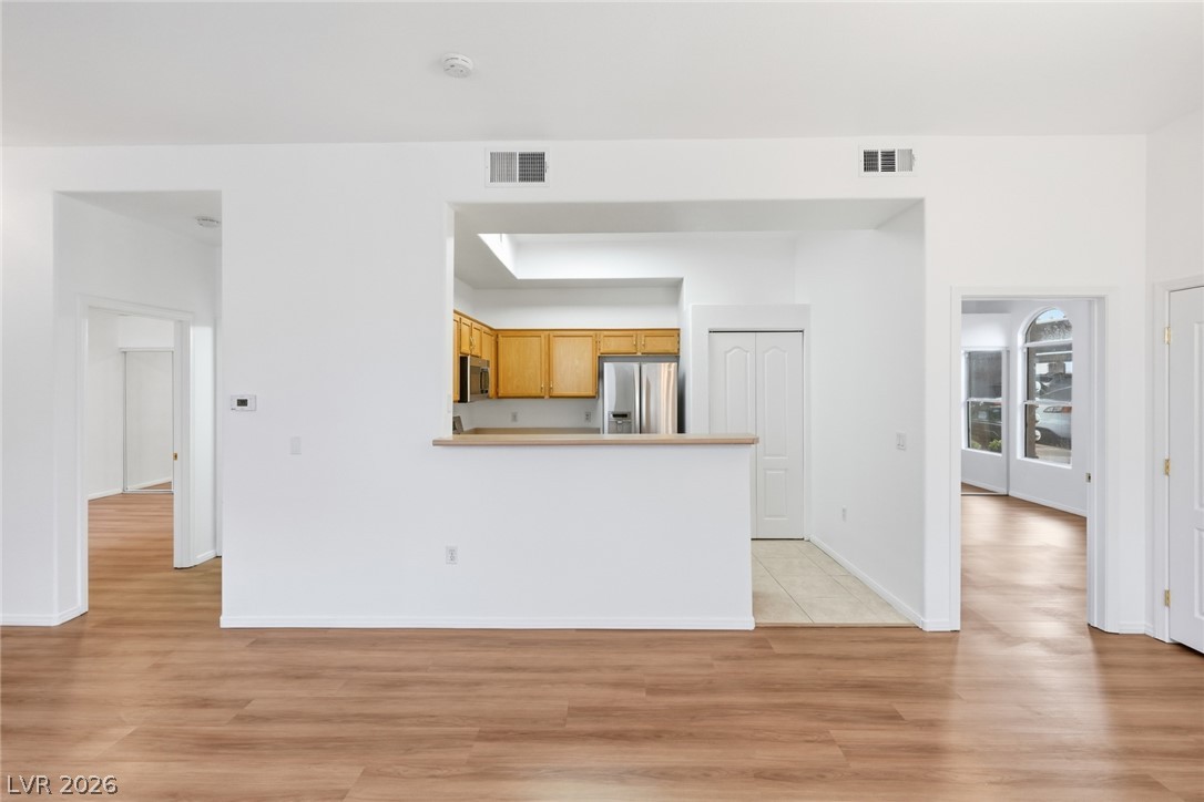 Photo 8 of 20, 700 Carnegie Street #1712