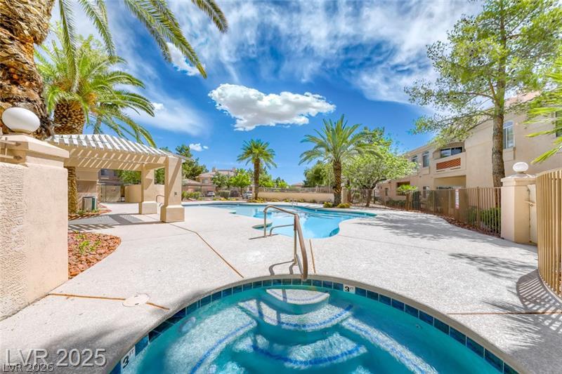Photo 11 of 15, 7400 W Flamingo Road #2094