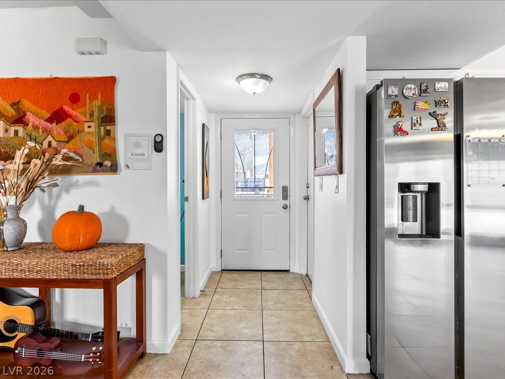 Photo 8 of 49, 513 Dolores Drive
