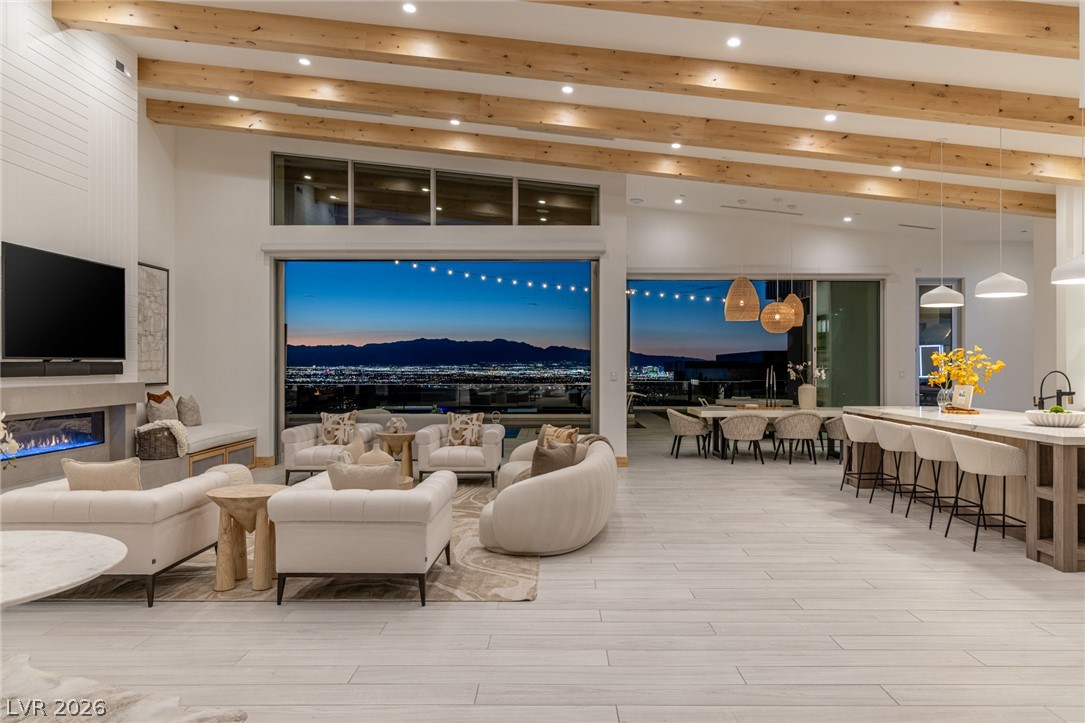 Photo 8 of 95, 672 Overlook Rim Drive