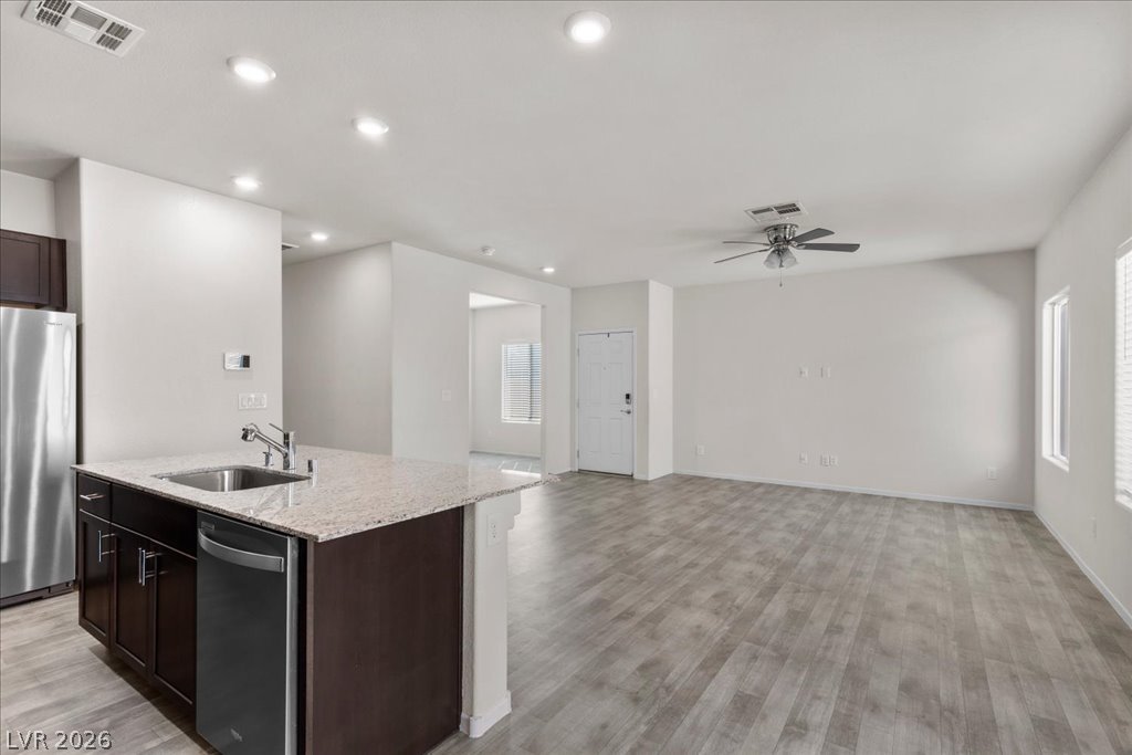 Photo 7 of 44, 7513 Garnet Moon Street