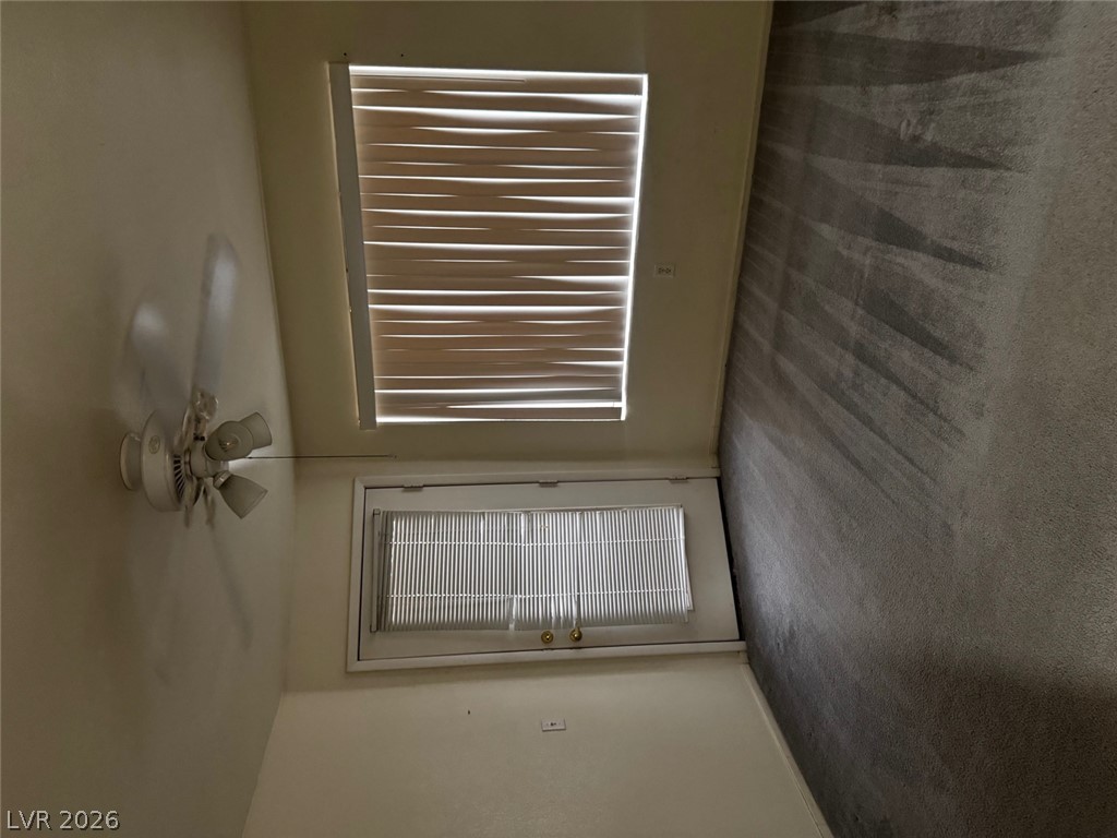 Photo 8 of 13, 5710 E Tropicana Avenue #1094