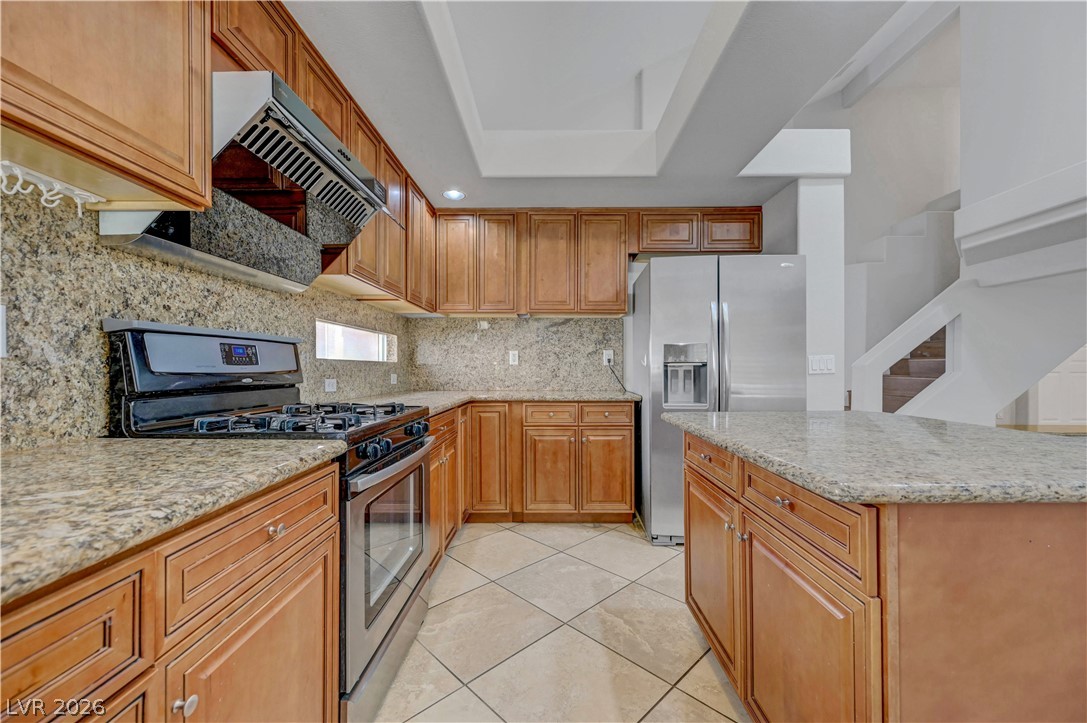 Photo 16 of 61, 7837 Spindrift Cove Street