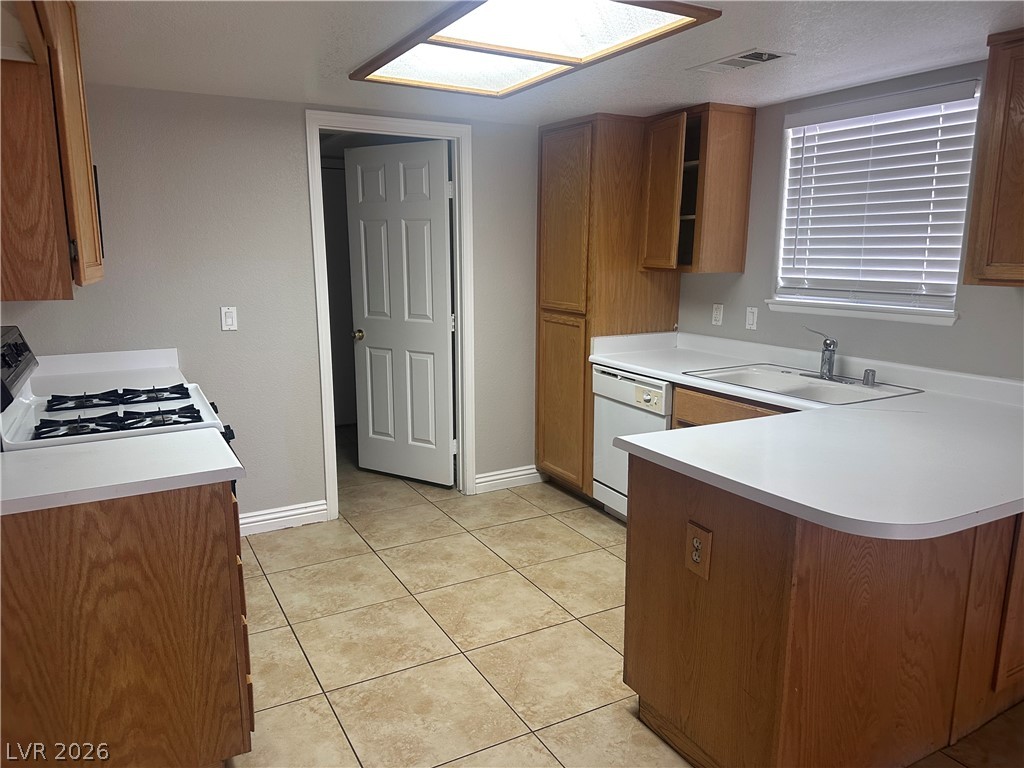 Photo 13 of 15, 7509 Bowles Drive