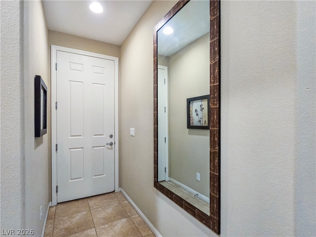 Photo 5 of 2110 Hunt Woods Court