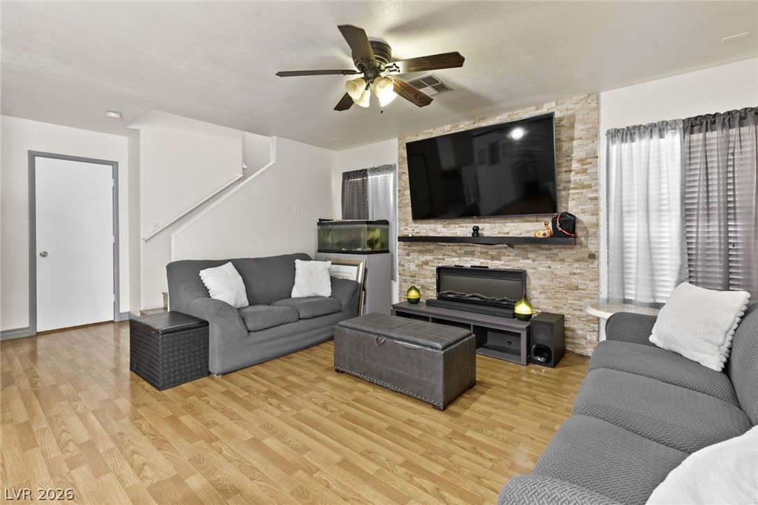 Photo 5 of 10260 Martinsburg Court