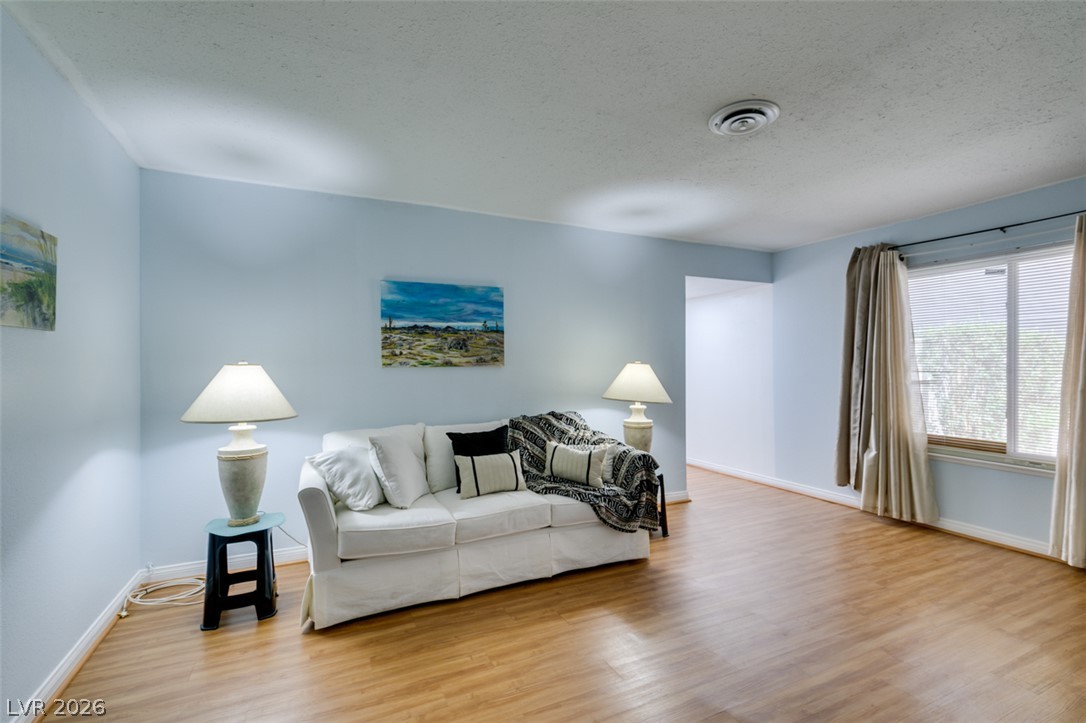 Photo 15 of 39, 3422 Pecos Way