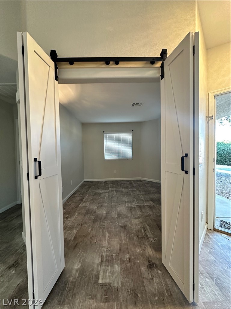 Photo 10 of 30, 8001 Hesperides Avenue