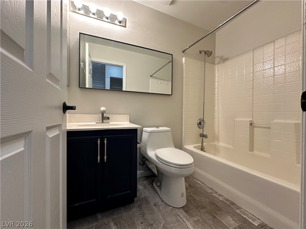 Photo 20 of 30, 8001 Hesperides Avenue
