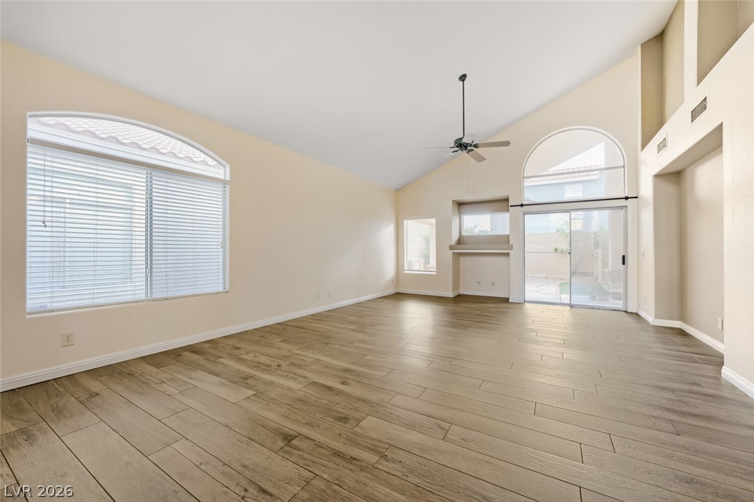 Photo 2 of 7909 Aviano Pines Avenue