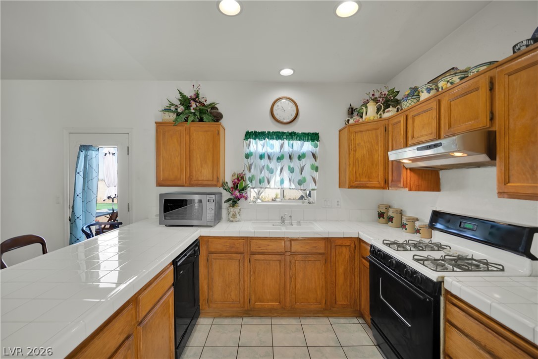 Photo 10 of 34, 602 Coolidge Avenue