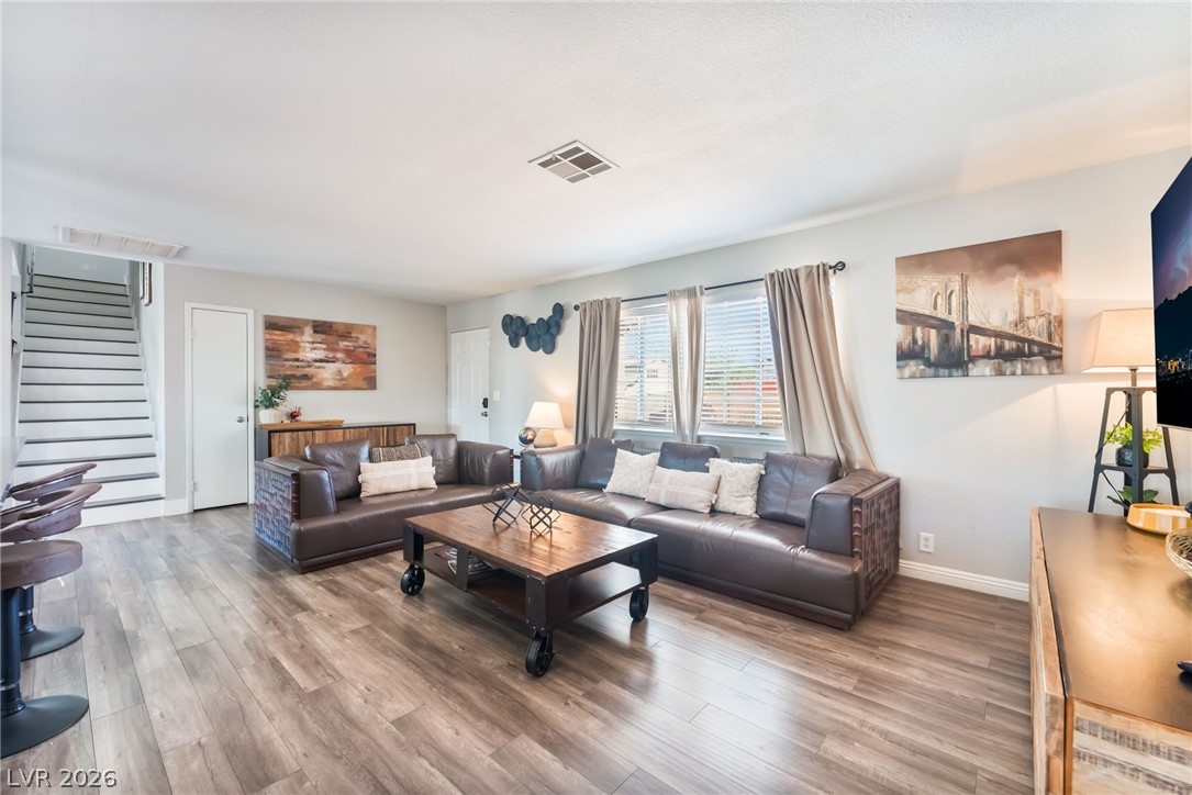 Photo 6 of 36, 6159 Brynhurst Drive