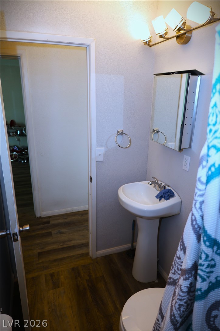 Photo 10 of 18, 5998 Castlemont Avenue
