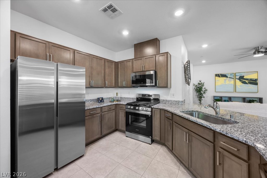 Photo 13 of 41, 2784 Donatello Manor Place
