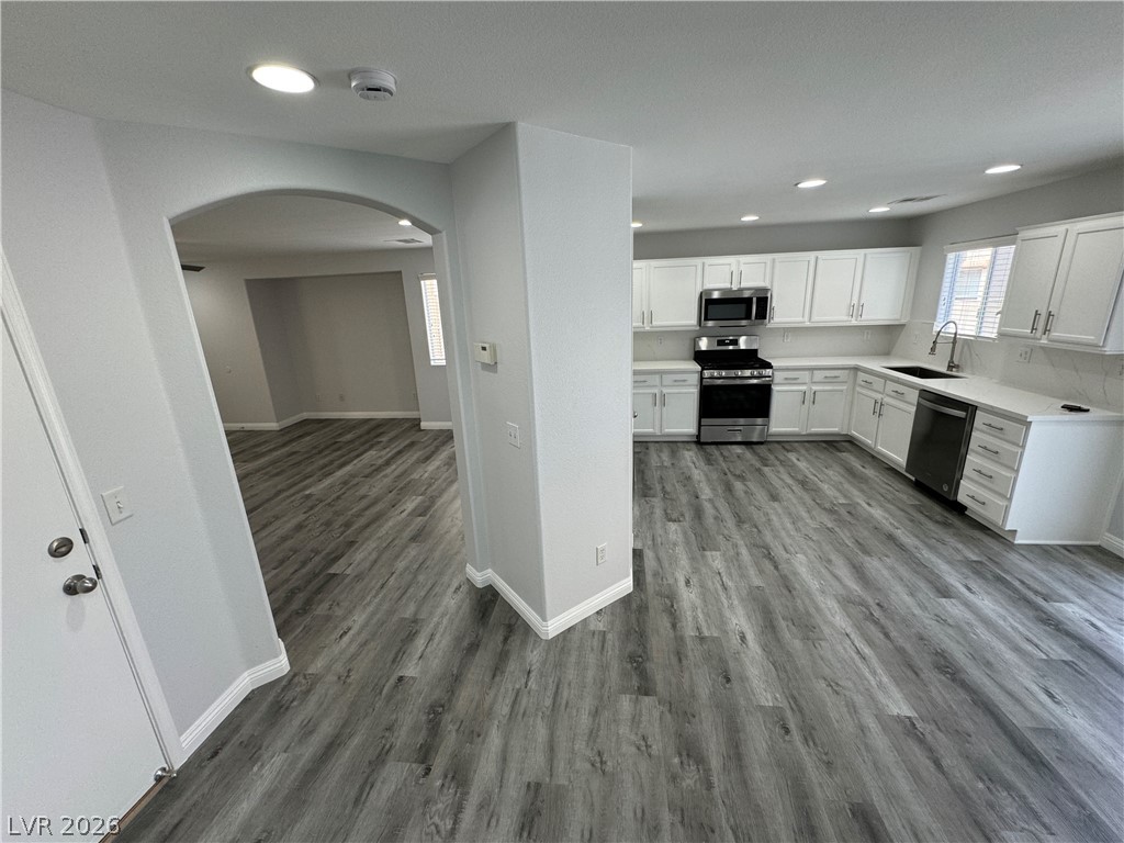 Photo 7 of 38, 950 Grand Cerritos Avenue