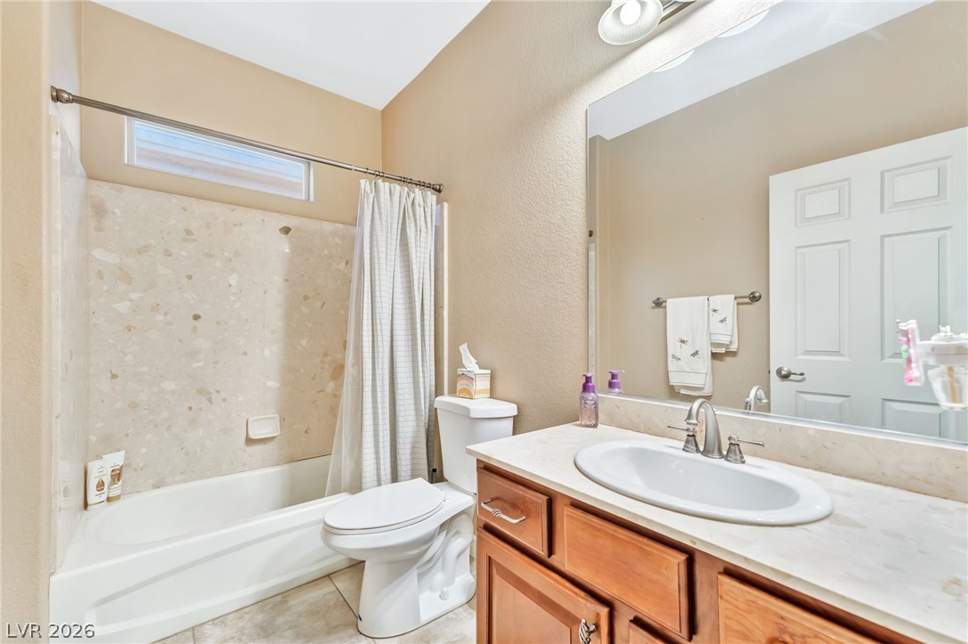 Photo 33 of 44, 2752 Tarbert Street