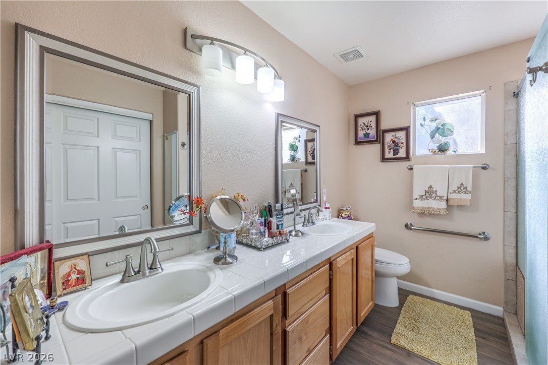 Photo 20 of 38, 9708 Devenish Avenue #101