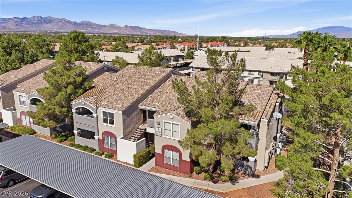 Photo 26 of 32, 5055 W Hacienda Avenue #1003