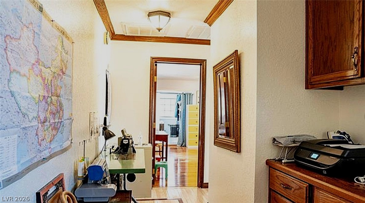 Photo 33 of 44, 3265 Rosanna Street