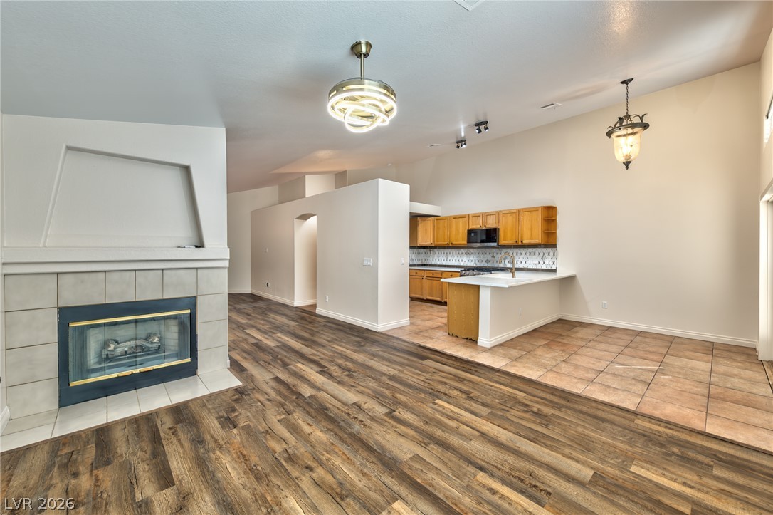 Photo 9 of 27, 3531 Calf Roper Court