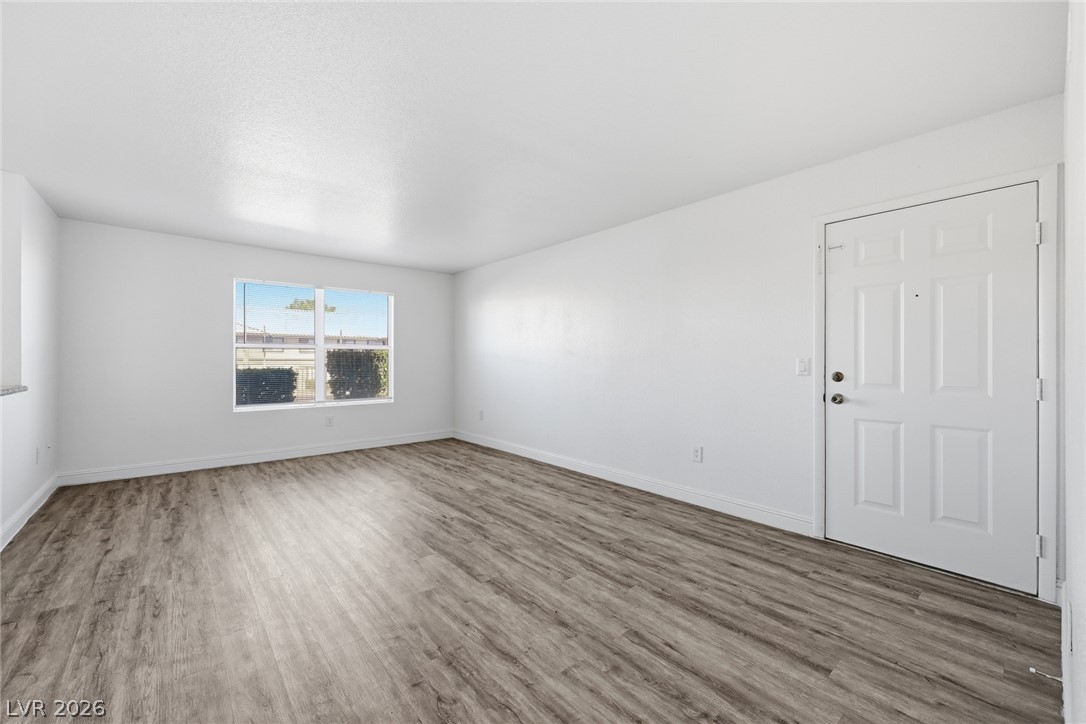 Photo 6 of 32, 5055 W Hacienda Avenue #1220