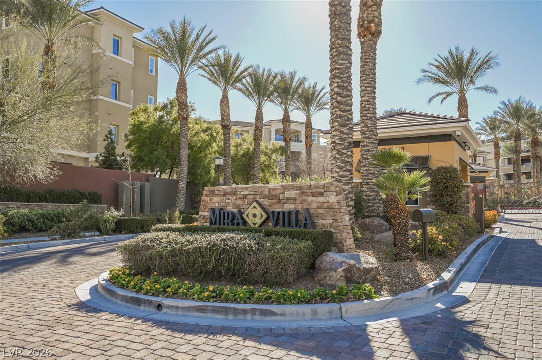 Photo 4 of 9200 S Las Manaitas Avenue #202