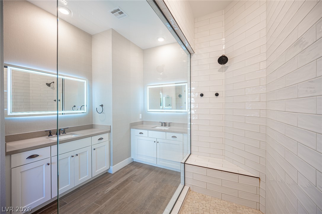 Photo 49 of 87, 9200 S Las Manaitas Avenue #202