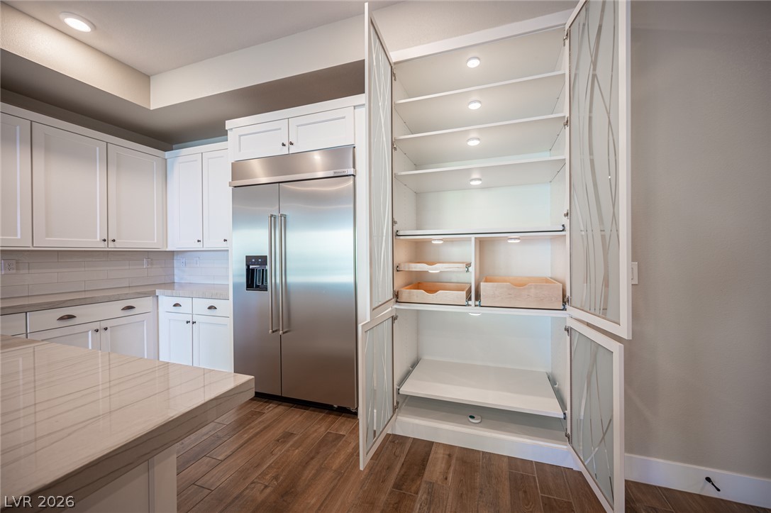 Photo 33 of 87, 9200 S Las Manaitas Avenue #202