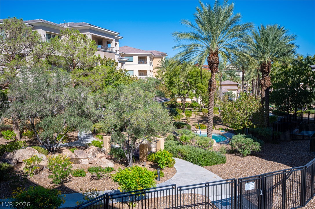 Photo 40 of 87, 9200 S Las Manaitas Avenue #202