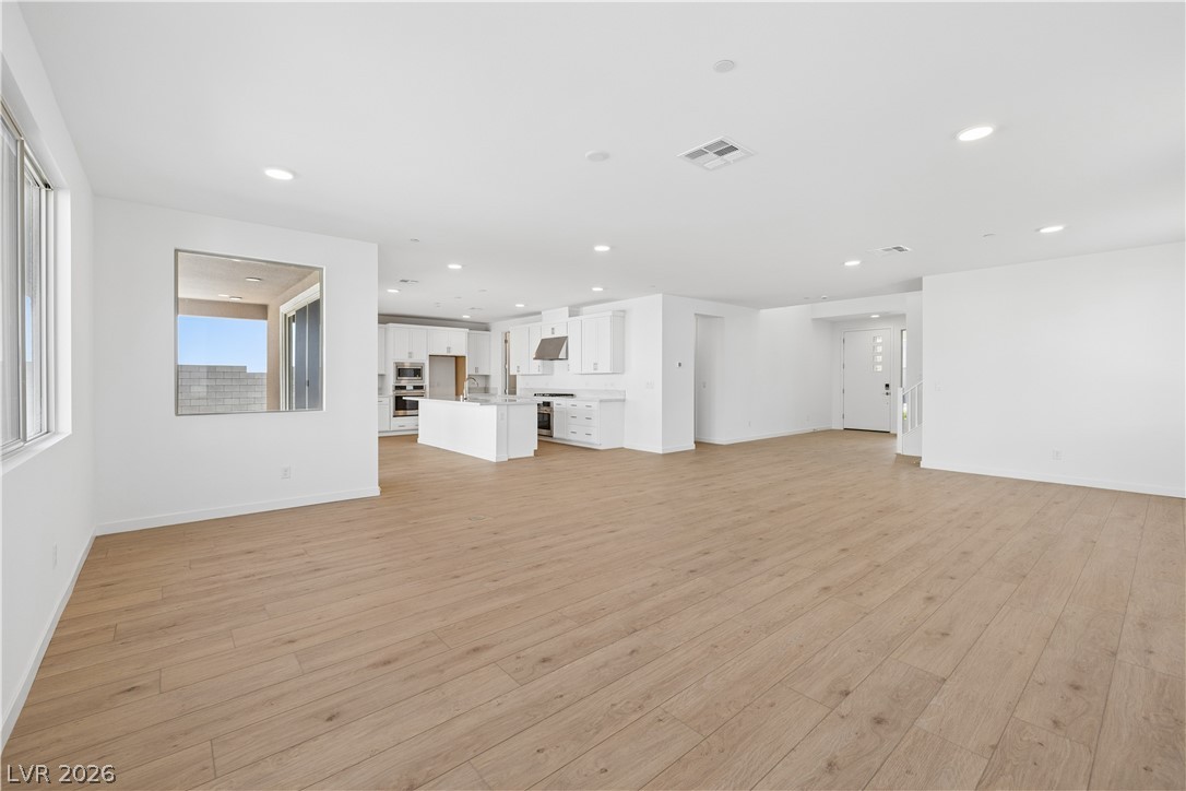Photo 4 of 10416 Heavenly Mountain Court
