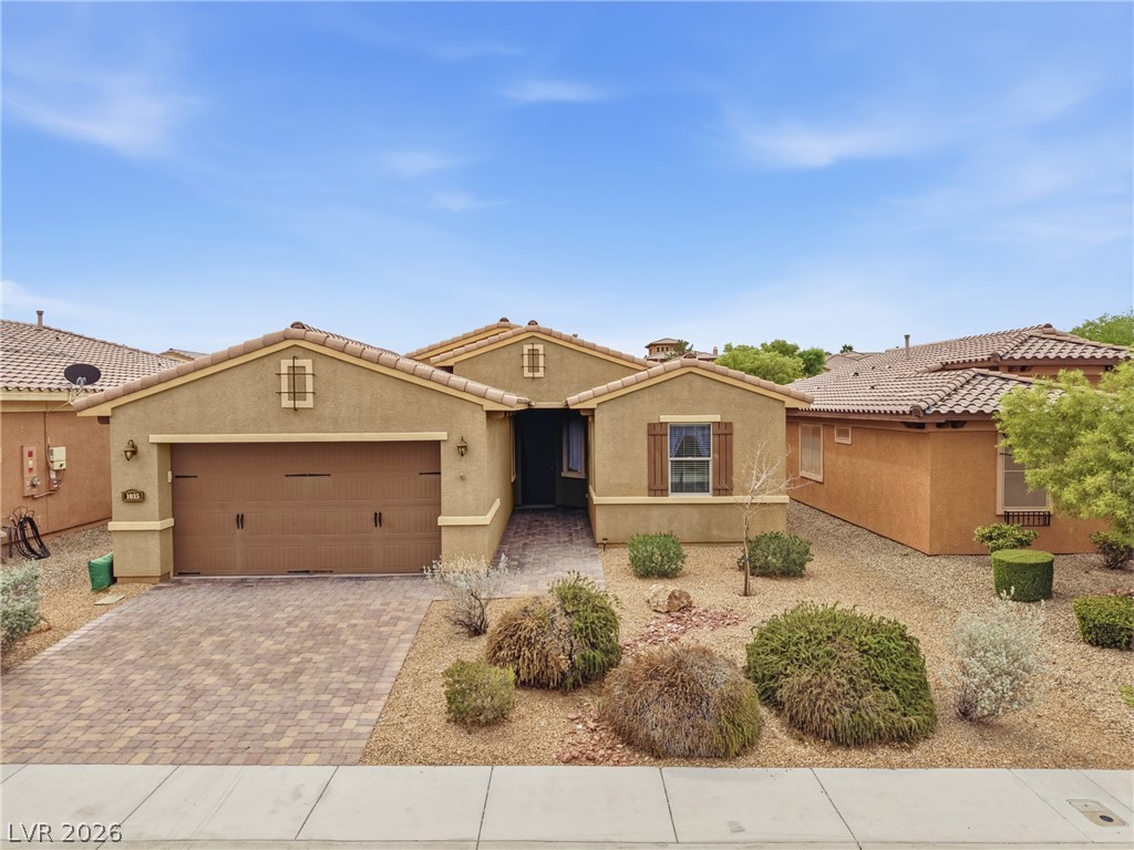 1035 Via Nandina Place, Henderson