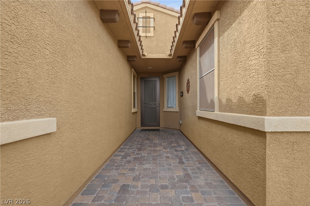Photo 4 of 1035 Via Nandina Place