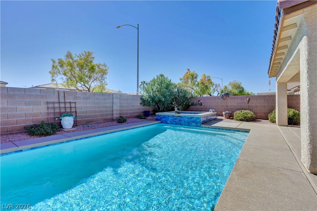 Photo 43 of 50, 1709 Lazy Hill Ranch Way