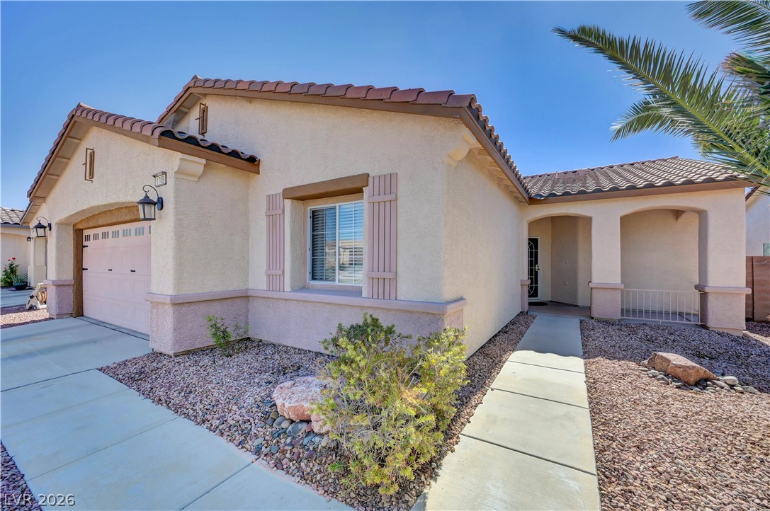 Photo 4 of 1709 Lazy Hill Ranch Way