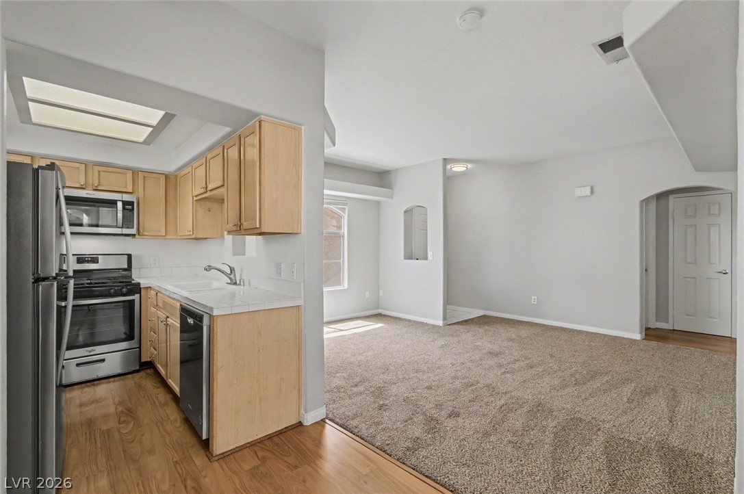 Photo 20 of 25, 517 Indian Princess Drive #201