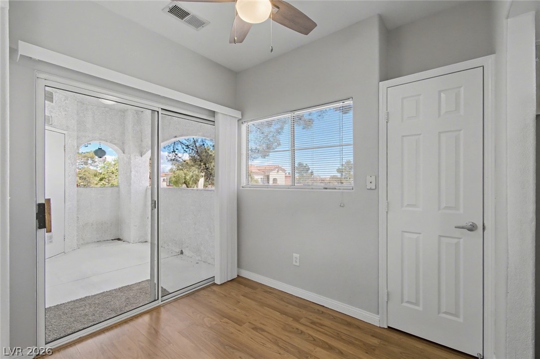 Photo 18 of 25, 517 Indian Princess Drive #201