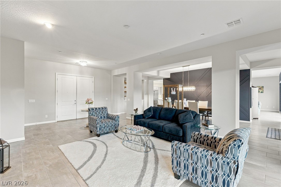 Photo 7 of 76, 6125 Pebble Glen Court