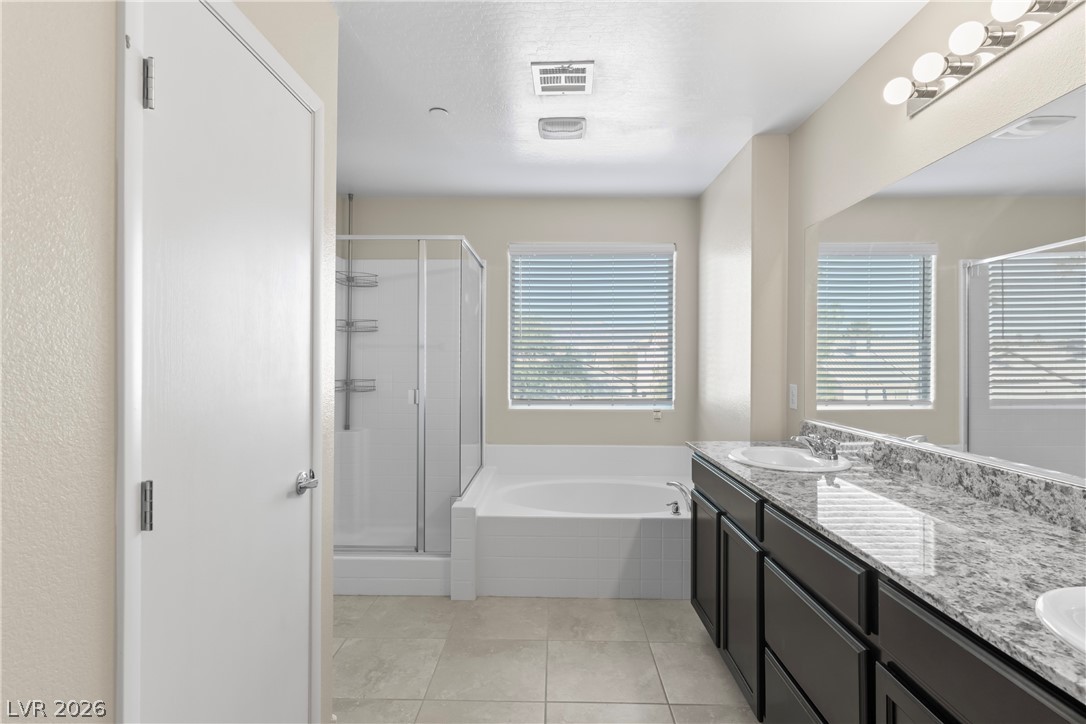 Photo 24 of 43, 3353 Nicki Cometa Street
