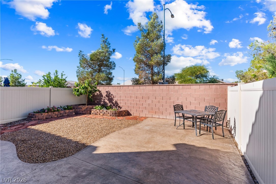 Photo 38 of 43, 3353 Nicki Cometa Street
