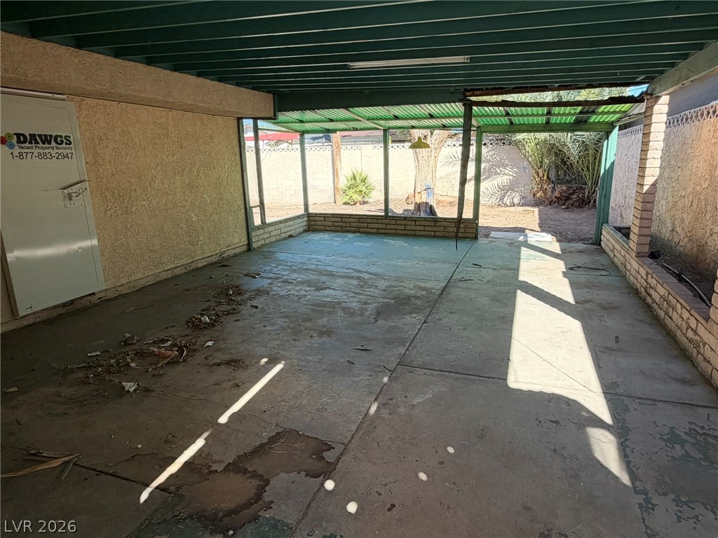 Photo 3 of 4525 E Ogden Avenue