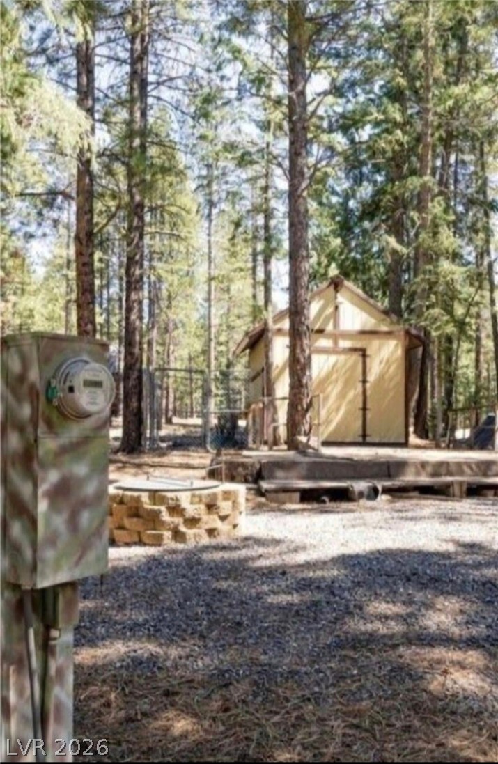 Photo 3 of 1275 N Piute Dr