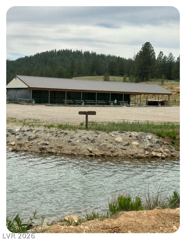 Photo 10 of 11, 1275 N Piute Dr