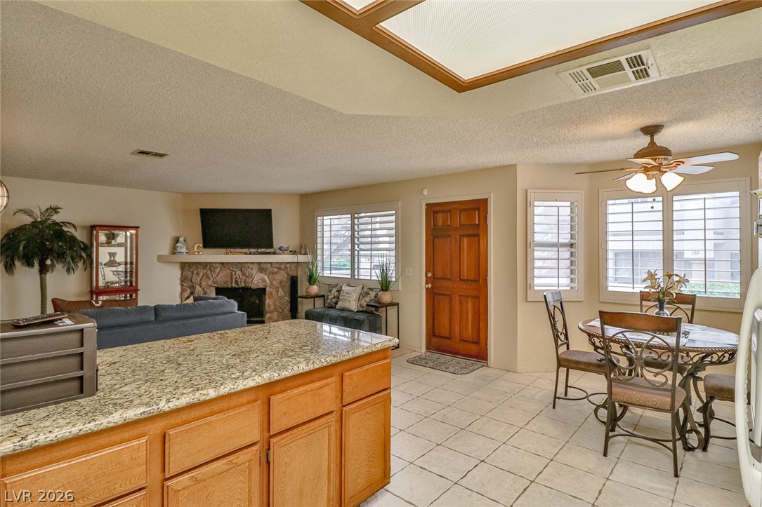 Photo 19 of 40, 7952 Calico Vista Boulevard #101